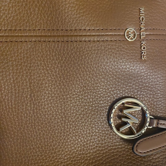 Michael Kors new tote bag 16 wide 13 long. - Picture 6 of 6